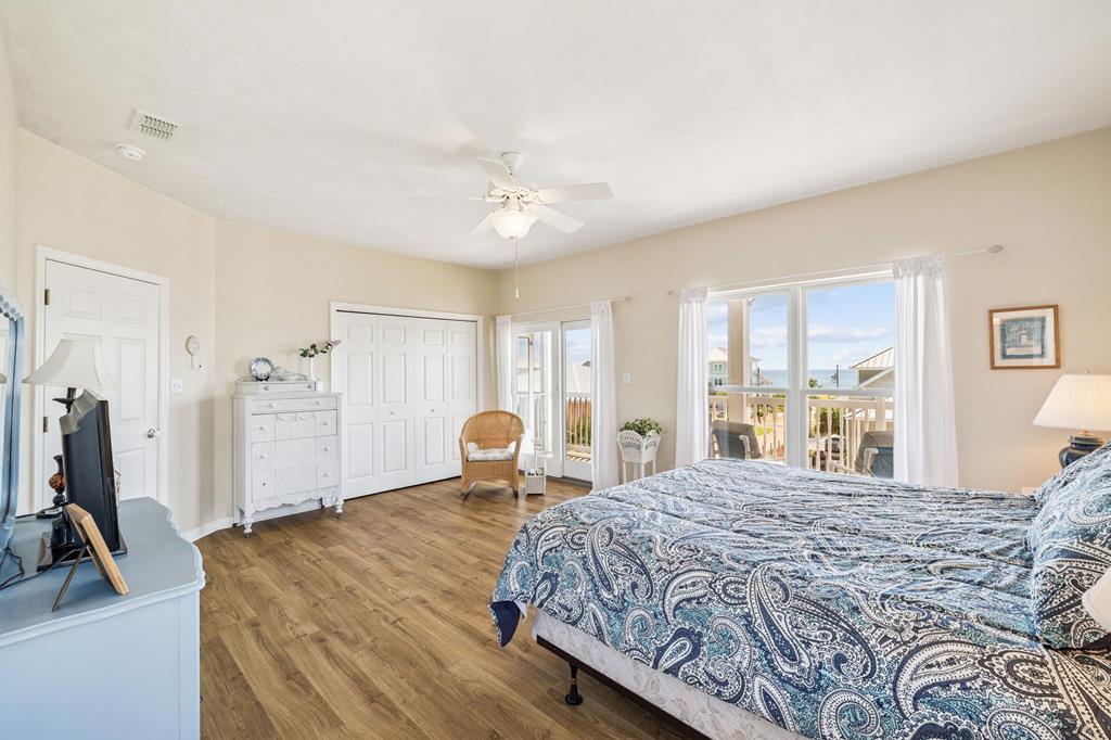 St. George Island, Florida 32328, United States, 4 Bedrooms Bedrooms, ,4 BathroomsBathrooms,Residential,Active,215881