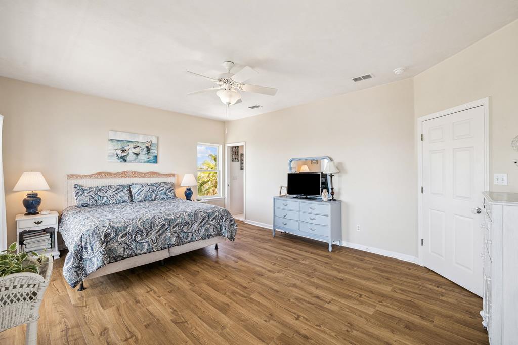 St. George Island, Florida 32328, United States, 4 Bedrooms Bedrooms, ,4 BathroomsBathrooms,Residential,Active,215881