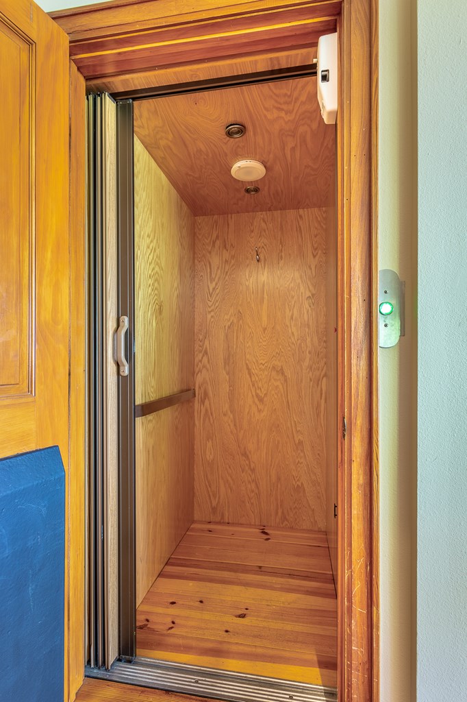 St. George Island, Florida, 32328, United States, 3 Bedrooms Bedrooms, ,2 BathroomsBathrooms,Residential,Active,2007592