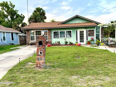 Photo of 221 Ave E, Port Saint Joe, FL 32456 (MLS # 322216)