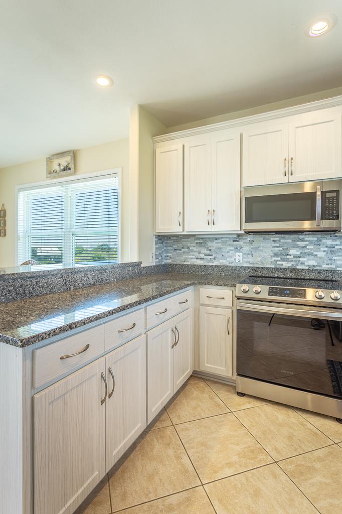 St. George Island, Florida, 32328, United States, 5 Bedrooms Bedrooms, ,4 BathroomsBathrooms,Residential,Active,1791424