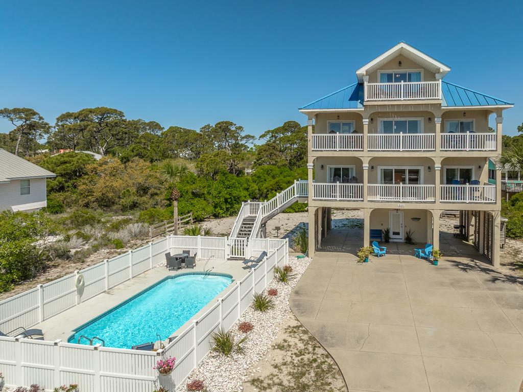St. George Island, Florida, 32328, United States, 5 Bedrooms Bedrooms, ,4 BathroomsBathrooms,Residential,Active,1791424