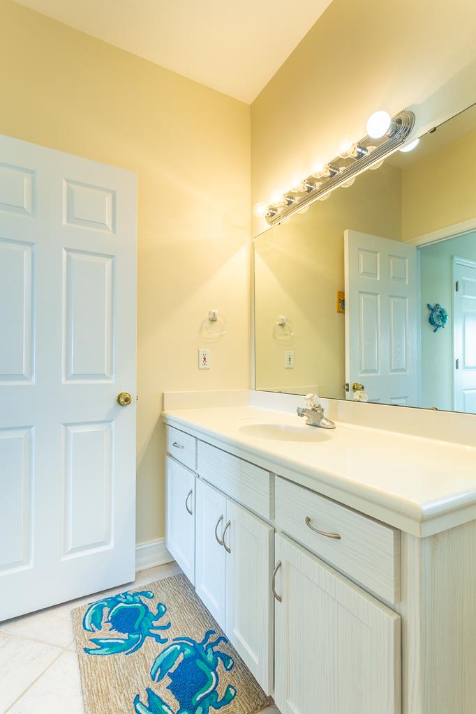 St. George Island, Florida, 32328, United States, 5 Bedrooms Bedrooms, ,4 BathroomsBathrooms,Residential,Active,1791424