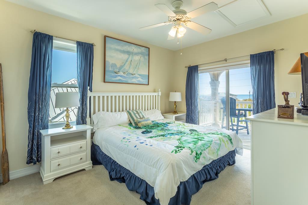 St. George Island, Florida, 32328, United States, 5 Bedrooms Bedrooms, ,4 BathroomsBathrooms,Residential,Active,1791424