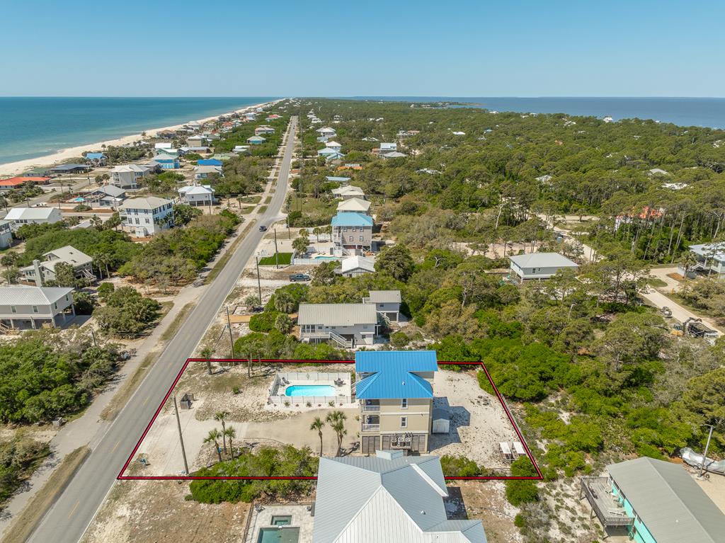 St. George Island, Florida, 32328, United States, 5 Bedrooms Bedrooms, ,4 BathroomsBathrooms,Residential,Active,1791424