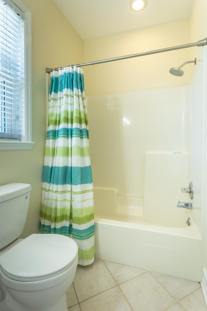 St. George Island, Florida, 32328, United States, 5 Bedrooms Bedrooms, ,4 BathroomsBathrooms,Residential,Active,1791424