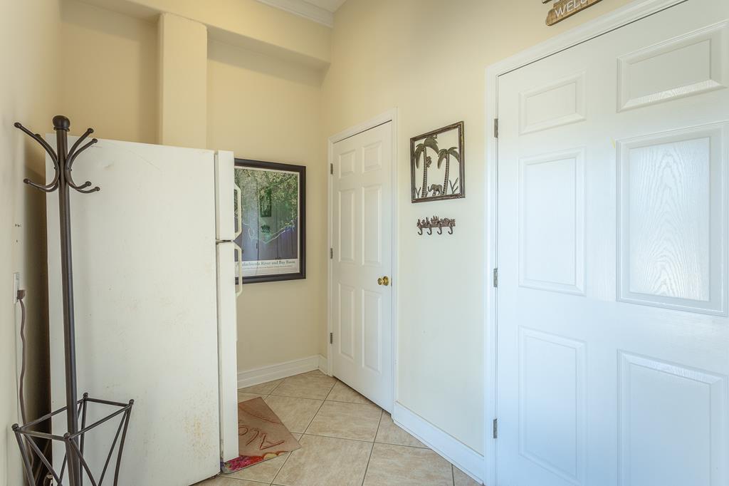 St. George Island, Florida, 32328, United States, 5 Bedrooms Bedrooms, ,4 BathroomsBathrooms,Residential,Active,1791424