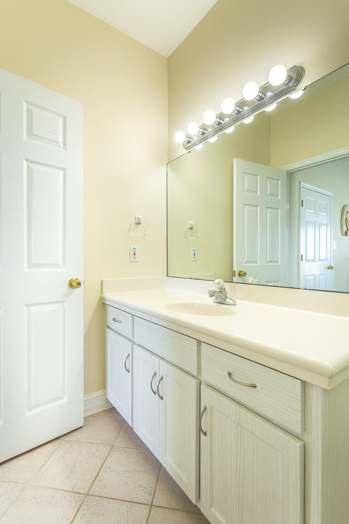 St. George Island, Florida, 32328, United States, 5 Bedrooms Bedrooms, ,4 BathroomsBathrooms,Residential,Active,1791424