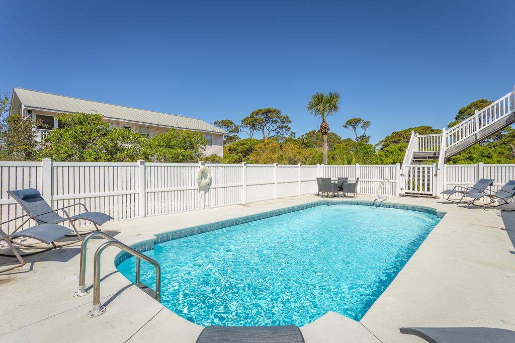 St. George Island, Florida, 32328, United States, 5 Bedrooms Bedrooms, ,4 BathroomsBathrooms,Residential,Active,1791424