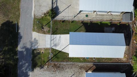 Photo of 7244 Honeysuckle St, Wewahitchka, FL 32465 (MLS # 327986)