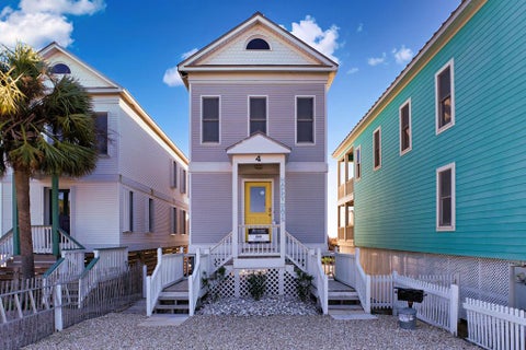 Photo of 248 E Gorrie Dr, Saint George Island, FL 32328 (MLS # 329102)