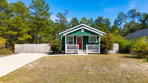 Photo of 1727 Landing St, Carrabelle, FL 32322 (MLS # 327973)
