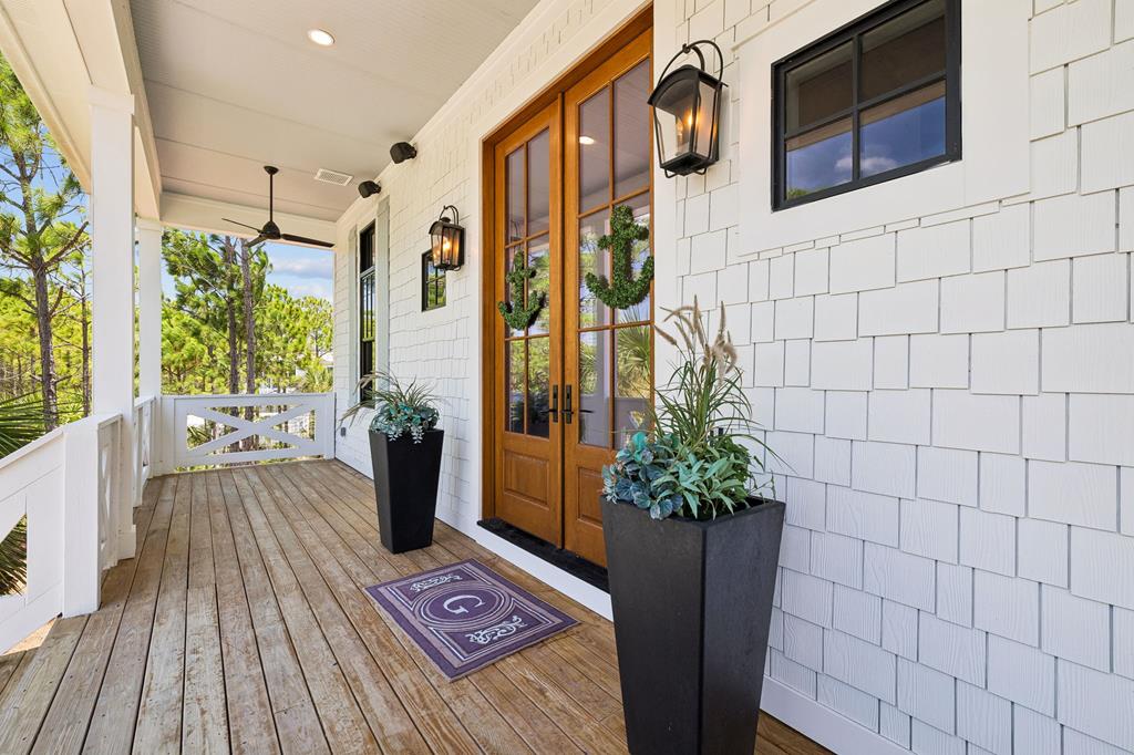 Exceptional custom beach home ready to make idyllic family memories! T – image 3