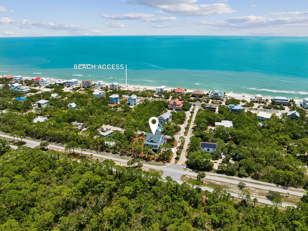 Exceptional custom beach home ready to make idyllic family memories! T – image 45