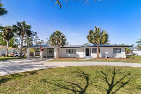 Photo of 1608 Monument Ave, Port Saint Joe, FL 32456 (MLS # 324850)
