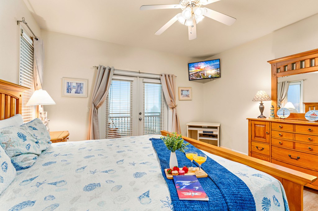 St. George Island, Florida, 32328, United States, 4 Bedrooms Bedrooms, ,5 BathroomsBathrooms,Residential,Active,1761692