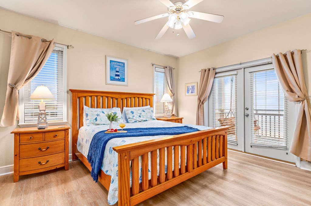 St. George Island, Florida, 32328, United States, 4 Bedrooms Bedrooms, ,5 BathroomsBathrooms,Residential,Active,1761692