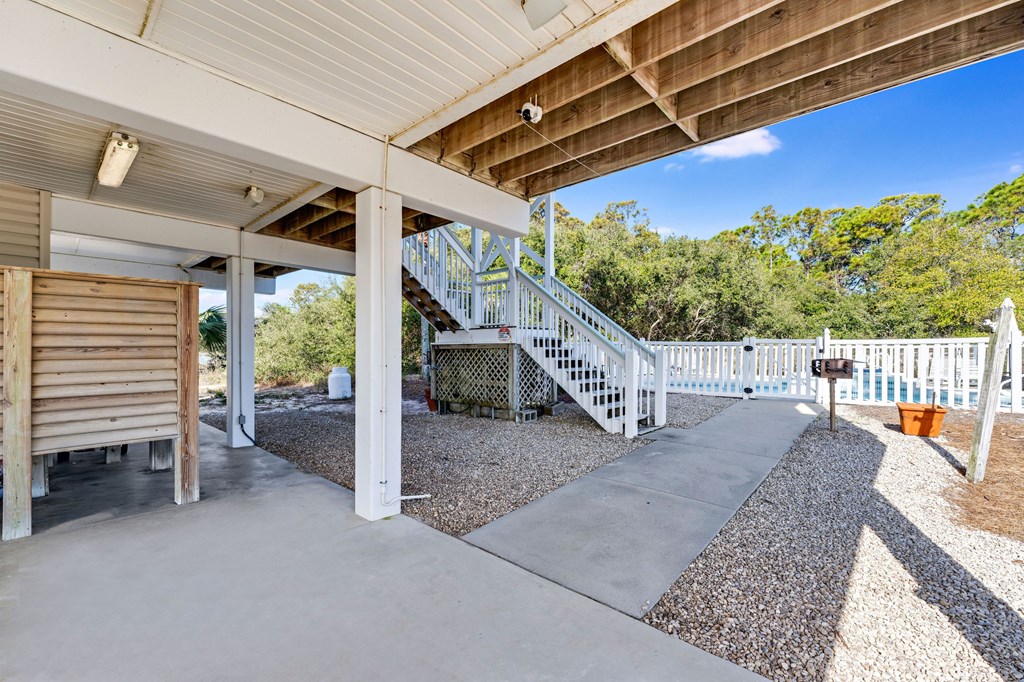 St. George Island, Florida, 32328, United States, 4 Bedrooms Bedrooms, ,5 BathroomsBathrooms,Residential,Active,1761692