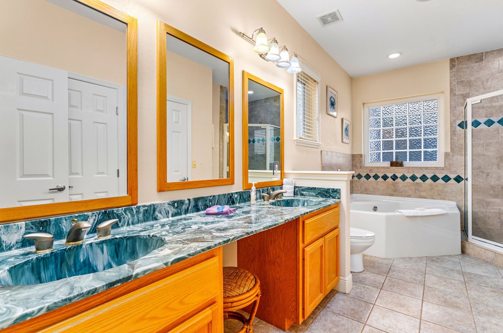 St. George Island, Florida, 32328, United States, 4 Bedrooms Bedrooms, ,5 BathroomsBathrooms,Residential,Active,1761692