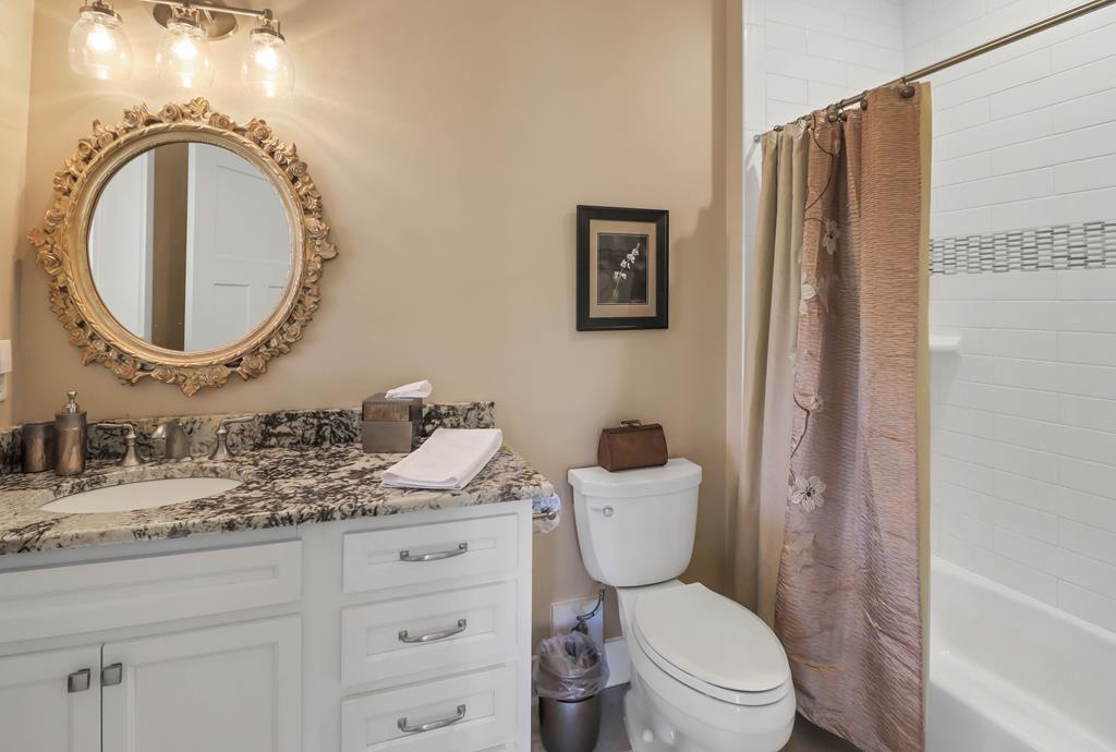 NEW and MOTIVATED seller! 2019 custom-built home on a rare one acre ho – image 33