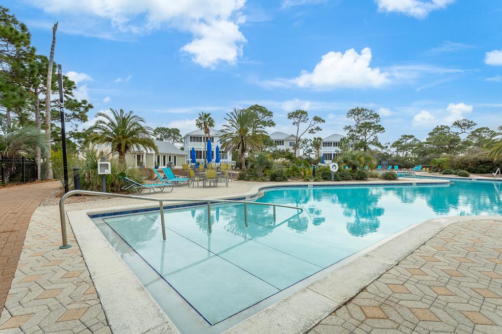 NEW and MOTIVATED seller! 2019 custom-built home on a rare one acre ho – image 60