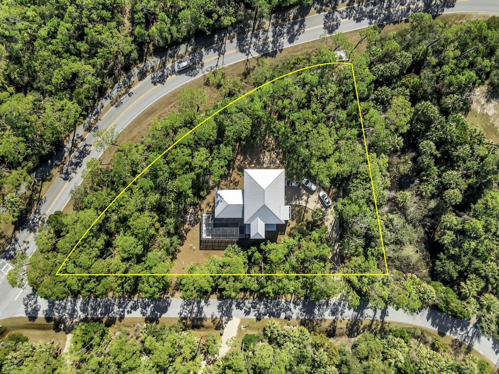 NEW and MOTIVATED seller! 2019 custom-built home on a rare one acre ho – image 53