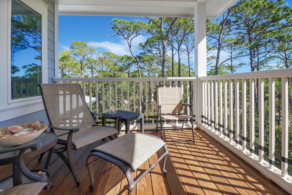 NEW and MOTIVATED seller! 2019 custom-built home on a rare one acre ho – image 22
