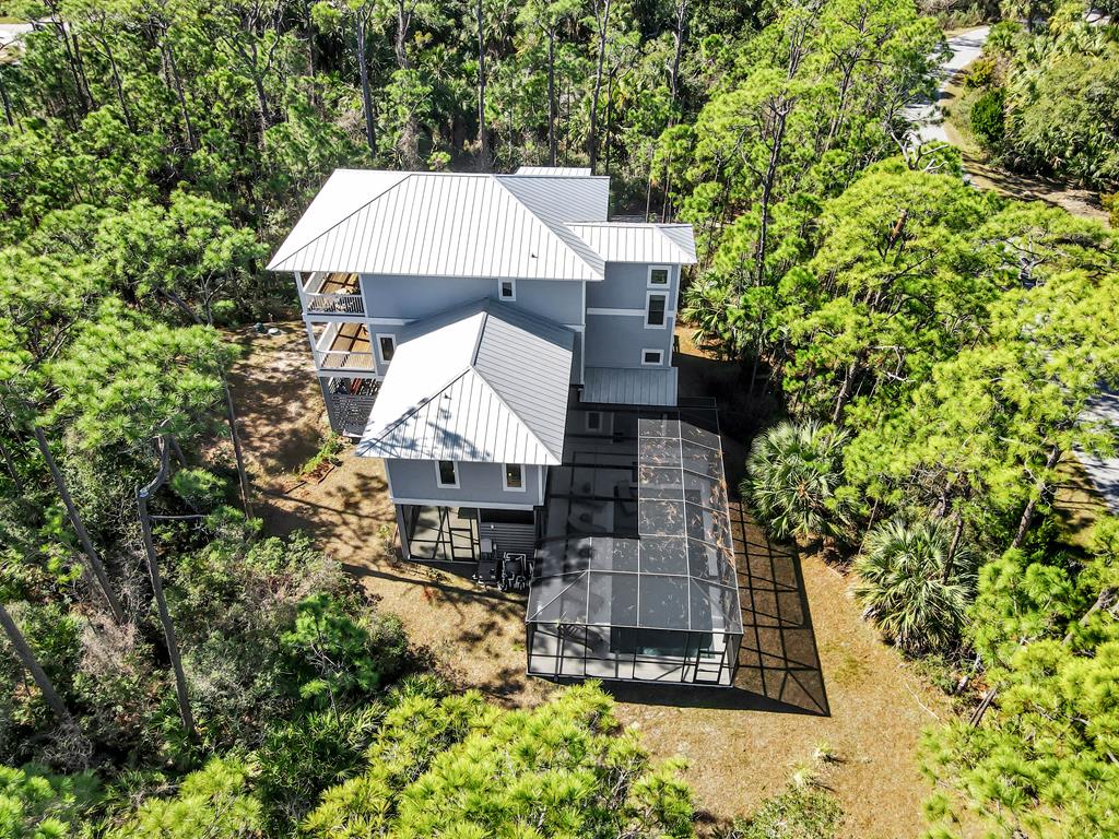 NEW and MOTIVATED seller! 2019 custom-built home on a rare one acre ho – image 54