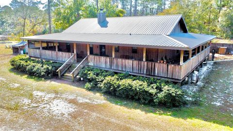 Photo of 1651 Linden Rd, Apalachicola, FL 32320 (MLS # 326269)