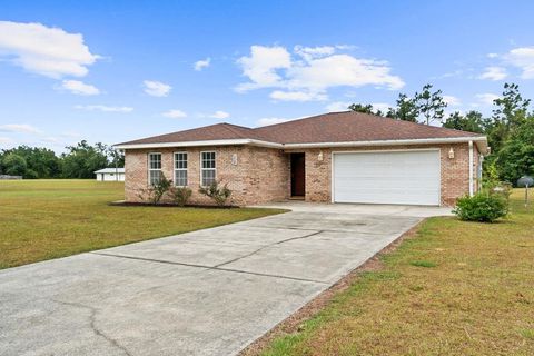 Photo of 158 Our Town Rd, Wewahitchka, FL 32465 (MLS # 324204)