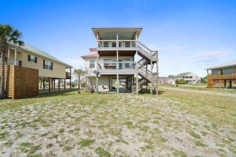 Photo of 8111 Americus Ave, Port Saint Joe, FL 32456 (MLS # 325038)