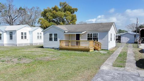 Photo of 1309 McClelland Ave, Port Saint Joe, FL 32456 (MLS # 326473)