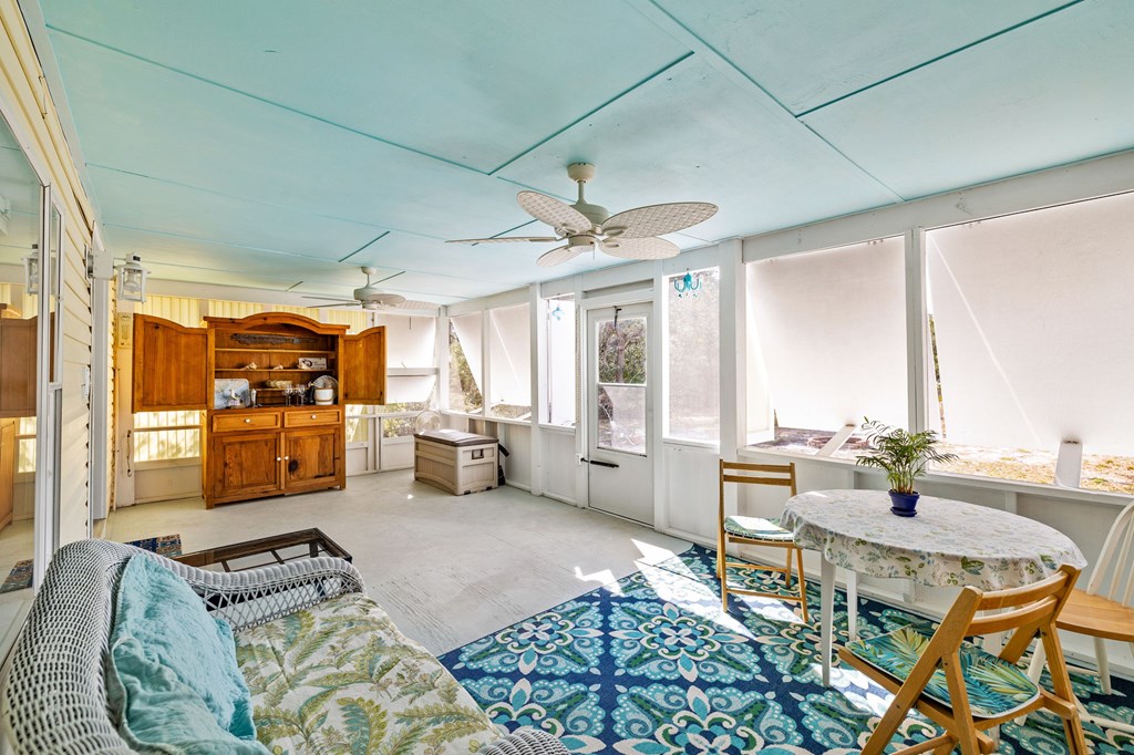 Eastpoint, Florida 32328, United States, 3 Bedrooms Bedrooms, ,2 BathroomsBathrooms,Residential,Active,2045