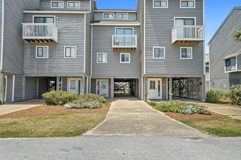 Photo of 135 Parkside Cir, Cape San Blas, FL 32456 (MLS # 322418)