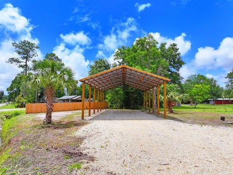 Photo of 167 Sealy Dr, Wewahitchka, FL 32465 (MLS # 328538)