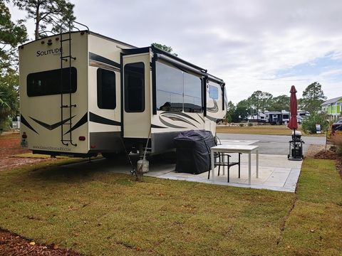 Photo of 130 Haven Ct, Carrabelle, FL 32322 (MLS # 326571)