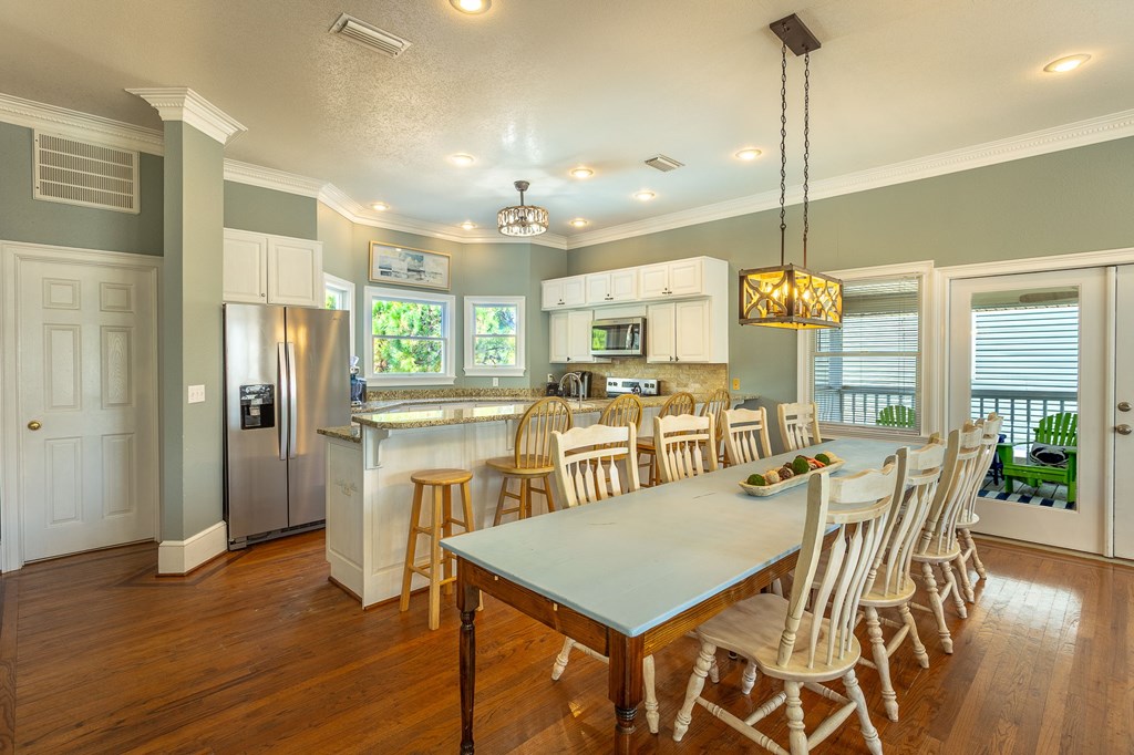 St. George Island, Florida, 32328, United States, 4 Bedrooms Bedrooms, ,4 BathroomsBathrooms,Residential,Active,1960088