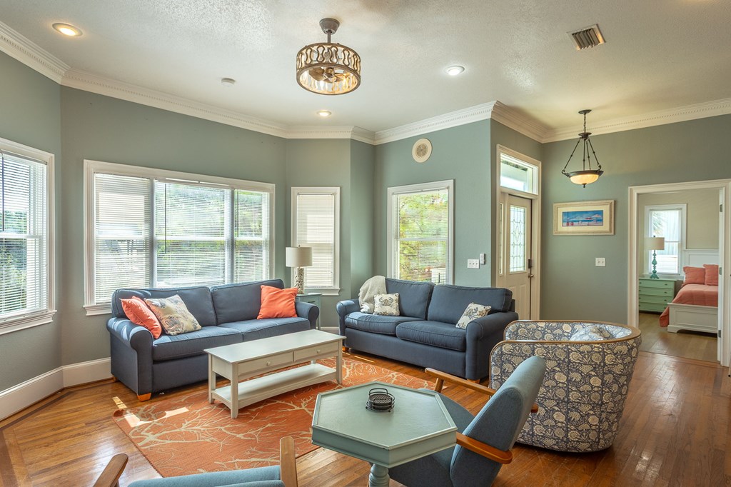 St. George Island, Florida, 32328, United States, 4 Bedrooms Bedrooms, ,4 BathroomsBathrooms,Residential,Active,1960088