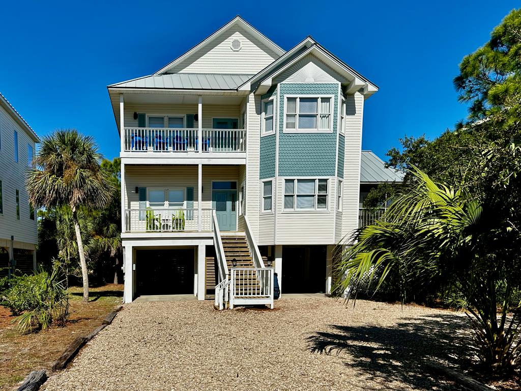 St. George Island, Florida, 32328, United States, 4 Bedrooms Bedrooms, ,4 BathroomsBathrooms,Residential,Active,1960088