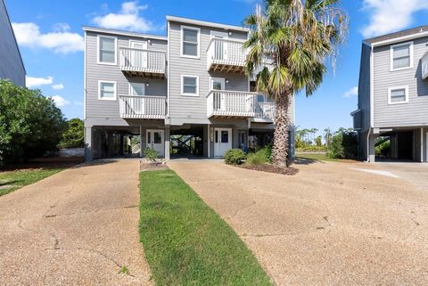 Photo of 130 Parkview Ct, Cape San Blas, FL 32456 (MLS # 323970)