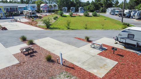 Photo of 114 Haven Ct, Carrabelle, FL 32322 (MLS # 324232)