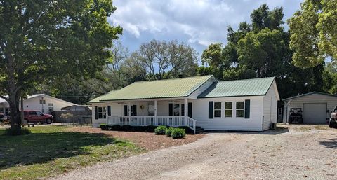 Photo of 202 Old Ferry Dock Rd, Eastpoint, FL 32328 (MLS # 328197)