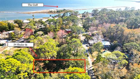 Photo of 34 Shuler St, Eastpoint, FL 32328 (MLS # 324970)