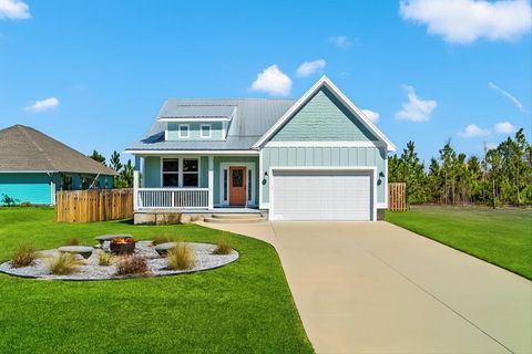 Photo of 528 N 15th St, Mexico Beach, FL 32456 (MLS # 325206)