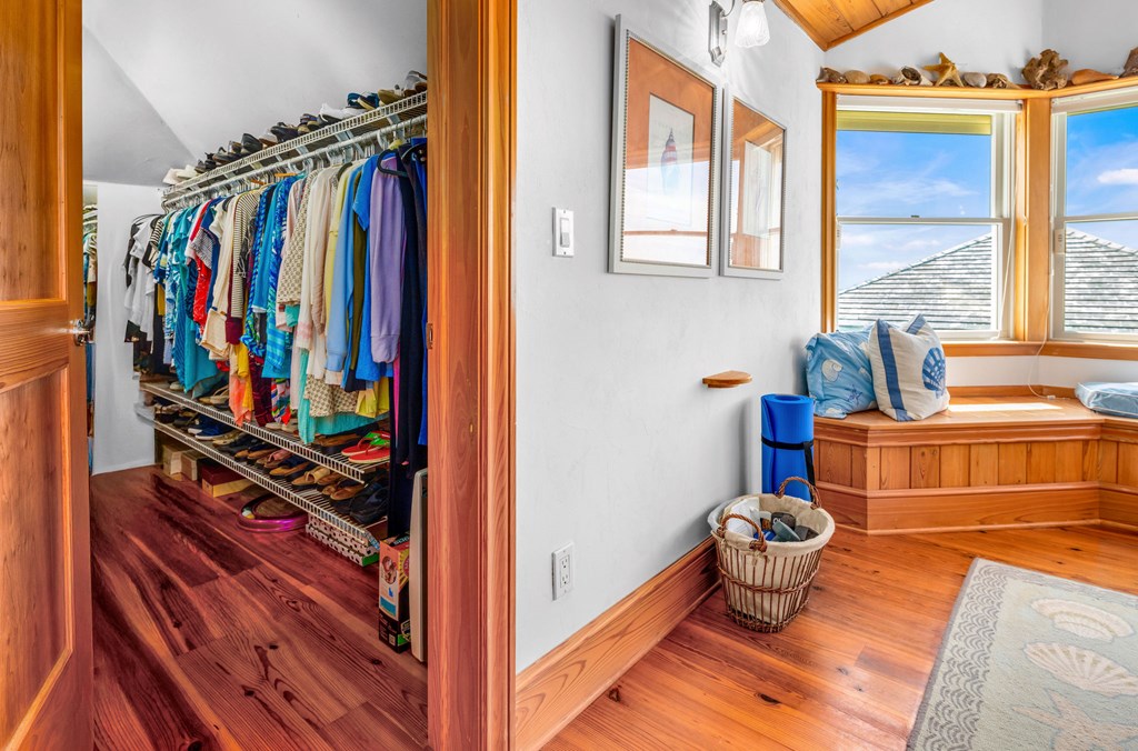 1536 Seaside Dr, St. George Island, FL, 32328, US, 6 Bedrooms Bedrooms, ,5 BathroomsBathrooms,Residential,Active,1536 Seaside Dr,1667392