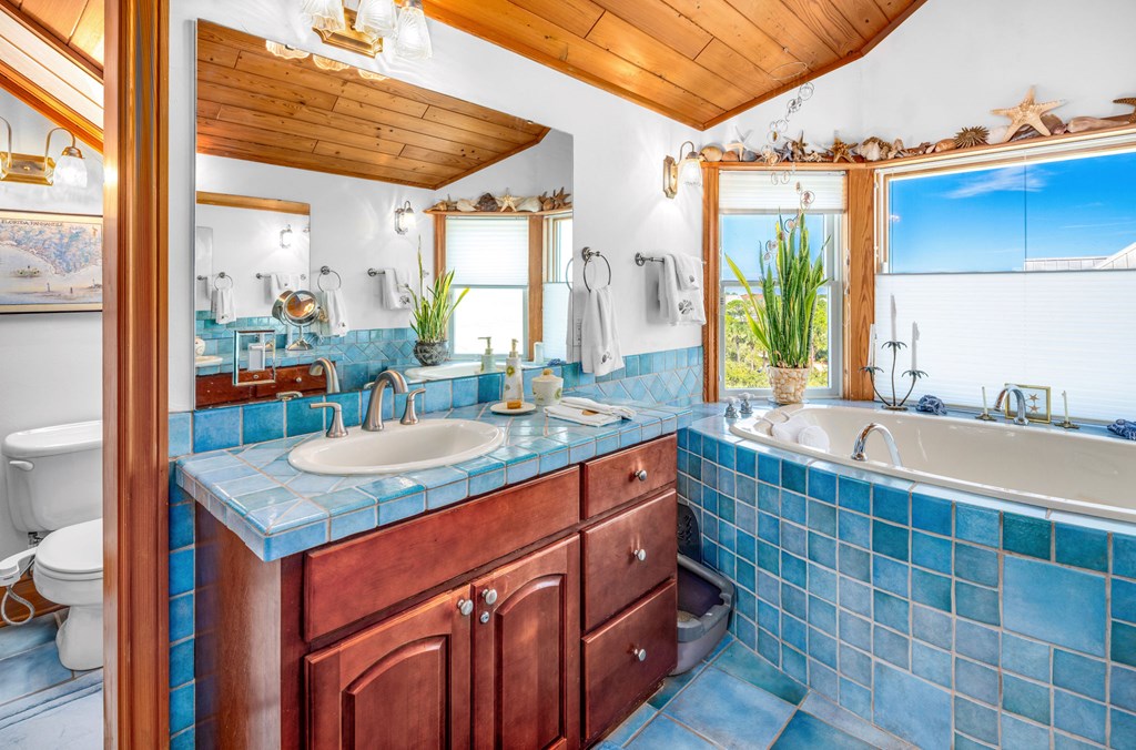 1536 Seaside Dr, St. George Island, FL, 32328, US, 6 Bedrooms Bedrooms, ,5 BathroomsBathrooms,Residential,Active,1536 Seaside Dr,1667392