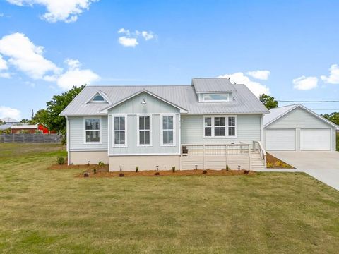 Photo of 413 Colorado Dr, Mexico Beach, FL 32456 (MLS # 322127)