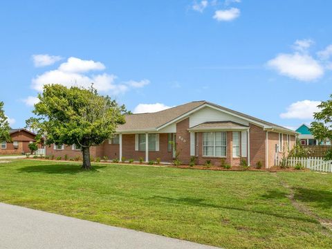 Photo of 200 7th St, Mexico Beach, FL 32456 (MLS # 323975)