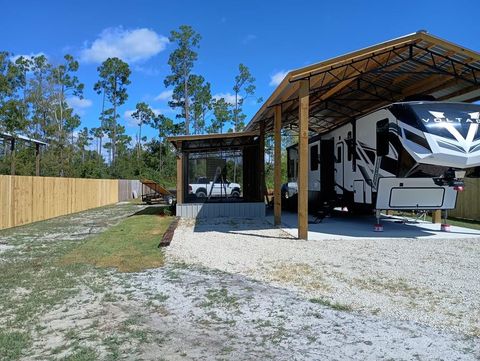 Photo of 333 Firehouse Rd, Port Saint Joe, FL 32456 (MLS # 324121)