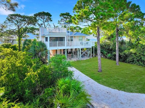 Photo of 147 Florida Ave, Port Saint Joe, FL 32456 (MLS # 322731)